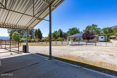 Exterior - 23840 Martingale Way, Tehachapi, CA 93561 photo 9 of 15