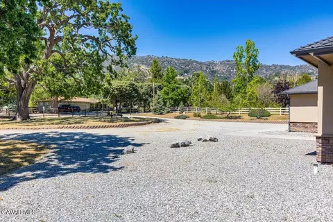 Exterior - 23840 Martingale Way, Tehachapi, CA 93561 photo 12 of 15