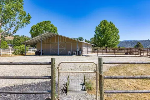 Exterior - 23840 Martingale Way, Tehachapi, CA 93561 photo 8 of 15