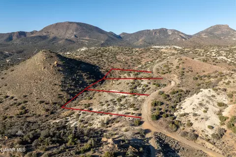 25401 Sun View Dr, Tehachapi, CA 93561 photo 6