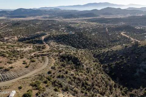 25405 Sun View Dr, Tehachapi, CA 93561 photo 5