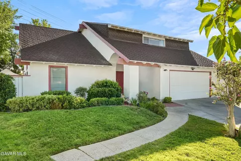 Exterior - 2130 Spice St, Lancaster, CA 93536 photo 2 of 9
