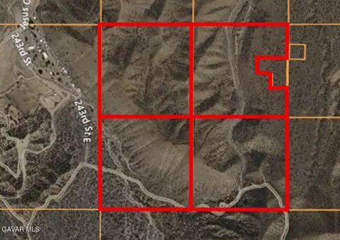 28508 243rd St, Llano, CA 93544