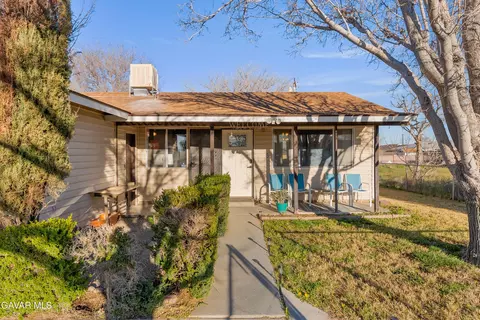 Exterior - 13336 Clement St, North Edwards, CA 93523 photo 7 of 9