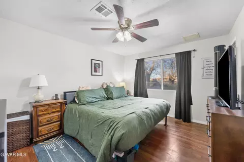 Bedroom - 13336 Clement St, North Edwards, CA 93523 photo 3 of 5