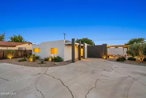21739 Bancroft Dr, California City, CA 93505