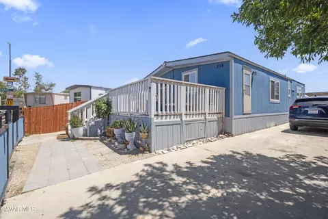 3300 15th W #SPC 314, Rosamond, CA 93560