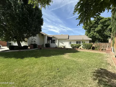 39331 Thames Ct, Palmdale, CA 93551