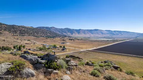Edward Street, Tehachapi, CA 93561 photo 5