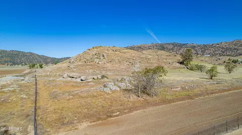 Edward Street, Tehachapi, CA 93561 photo 11