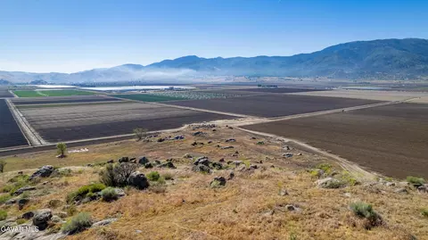 Edward Street, Tehachapi, CA 93561 photo 15
