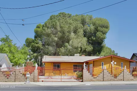 43236 20th St, Lancaster, CA 93534