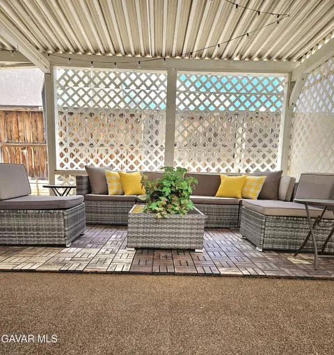 Exterior - 43221 E 32nd St, Lancaster, CA 93535 photo 16 of 16