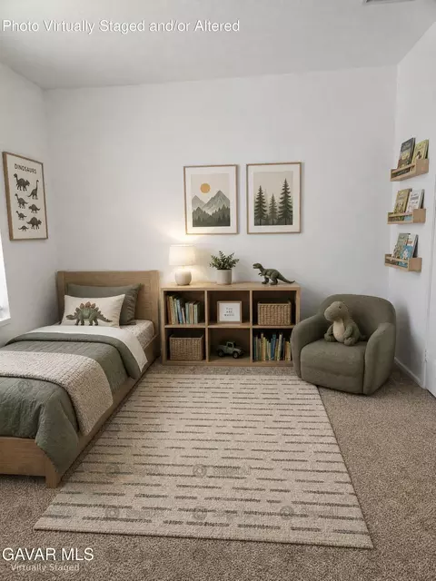 Bedroom - 43221 E 32nd St, Lancaster, CA 93535 photo 2 of 3