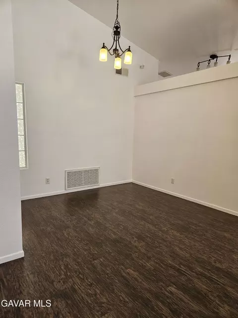 Living - 43221 E 32nd St, Lancaster, CA 93535 photo 8 of 8