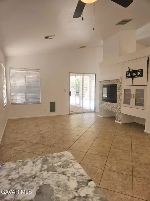 Living - 43221 E 32nd St, Lancaster, CA 93535 photo 2 of 8