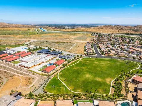 View/Area - 2808 Similax Ct, Palmdale, CA 93551 photo 4 of 5