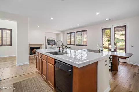 Kitchen - 2808 Similax Ct, Palmdale, CA 93551 photo 3 of 3