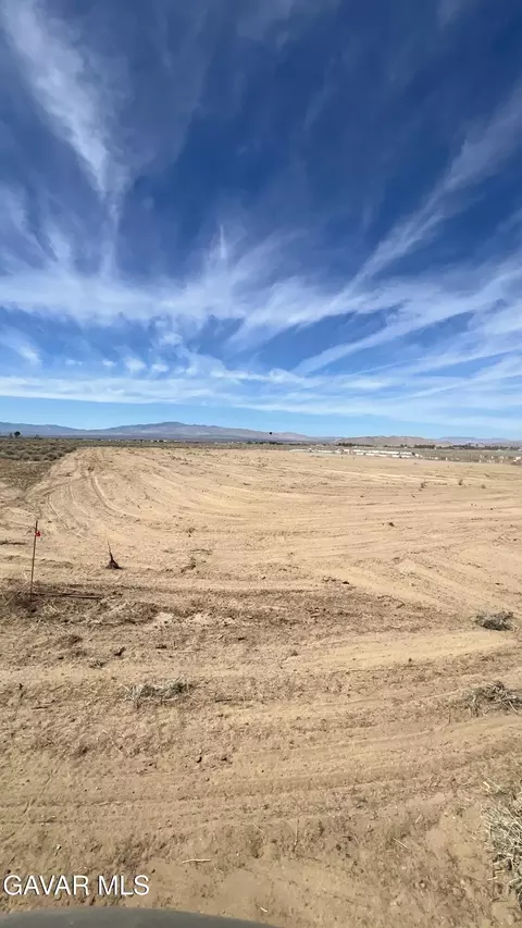 Avenue A14 W, Antelope Acres, CA 93536