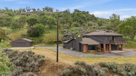 Other - 27961 Preakness Dr, Tehachapi, CA 93561 photo 7 of 9