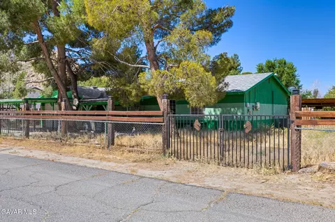 Other - 40141 E 174th St, Palmdale, CA 93591 photo 1 of 7