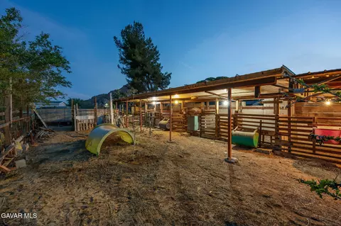 Exterior - 40141 E 174th St, Palmdale, CA 93591 photo 26 of 27