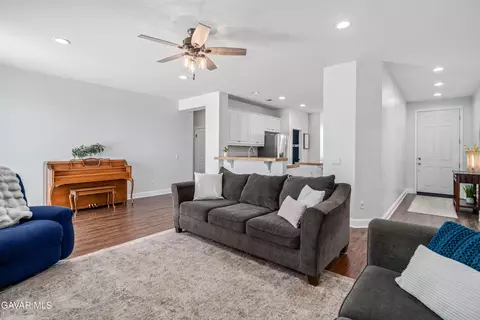 Other - 605 Orchard Pkwy, Tehachapi, CA 93561 photo 4 of 9