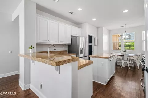 Kitchen - 605 Orchard Pkwy, Tehachapi, CA 93561 photo 1 of 3