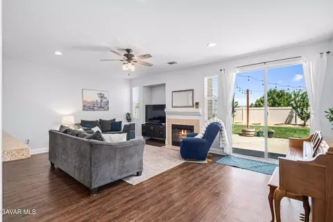 Other - 605 Orchard Pkwy, Tehachapi, CA 93561 photo 5 of 9