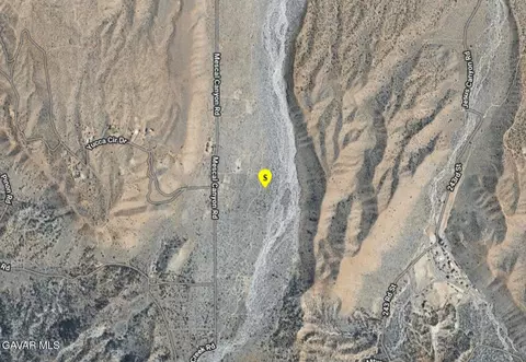 Vic Avenue Z14 234 Ste, Llano, CA 93544