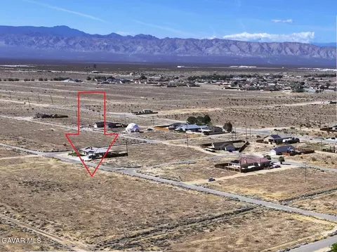 7820 Jacaranda Ave, California City, CA 93505