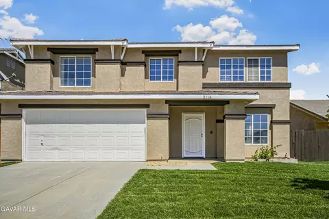 2116 Knollwood Ct, Rosamond, CA 93560