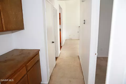 Entry Way - 567 E Avenue J9, Lancaster, CA 93535 photo 1 of 2