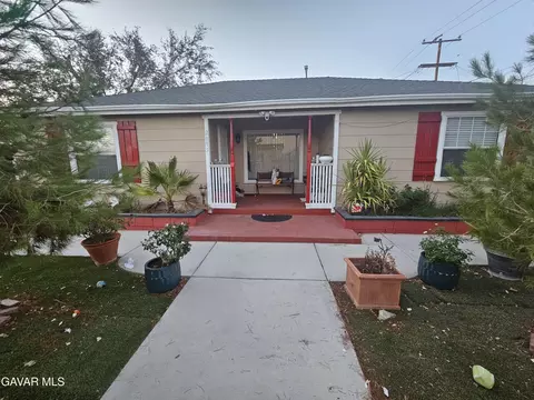 2095 Inyo St, Mojave, CA 93501