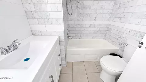 Bath - 1617 E Avenue I #75, Lancaster, CA 93535 photo 1 of 5