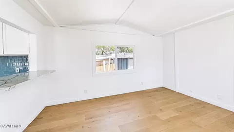 Living - 1617 E Avenue I #75, Lancaster, CA 93535 photo 6 of 7