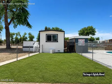 Exterior - 1617 E Avenue I #75, Lancaster, CA 93535 photo 2 of 14