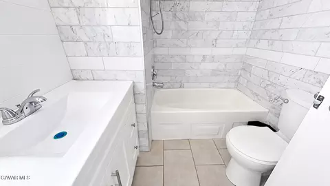 Bath - 1617 E Avenue I #75, Lancaster, CA 93535 photo 5 of 5