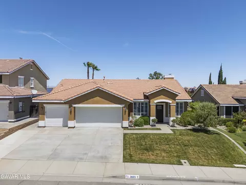 3603 Satin Ct, Palmdale, CA 93551