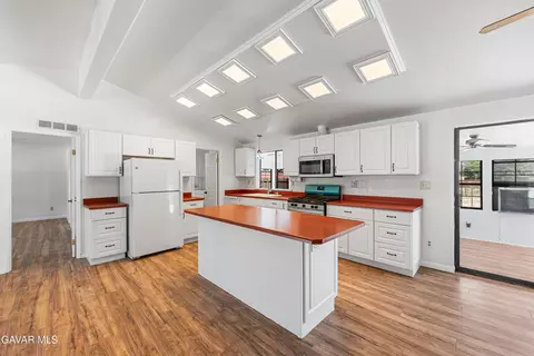 3609 E Avenue H2, Lancaster, CA 93535 photo 24