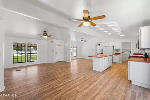 3609 E Avenue H2, Lancaster, CA 93535 photo 23