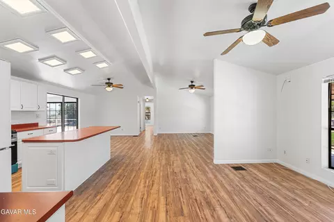 3609 E Avenue H2, Lancaster, CA 93535 photo 18