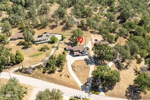 View/Area - 24360 Willow Pass Dr, Tehachapi, CA 93561 photo 1 of 9