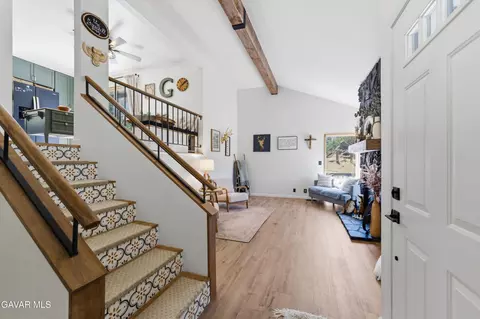 Entry Way - 24360 Willow Pass Dr, Tehachapi, CA 93561 photo 1 of 2