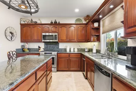 27021 Barkes Way, Tehachapi, CA 93561 photo 17