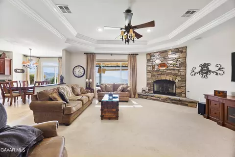 27021 Barkes Way, Tehachapi, CA 93561 photo 10