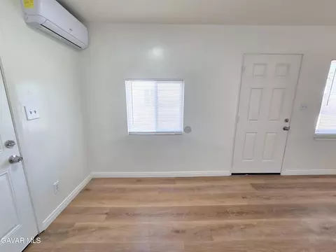 Living - 16039 L St, Mojave, CA 93501 photo 1 of 8