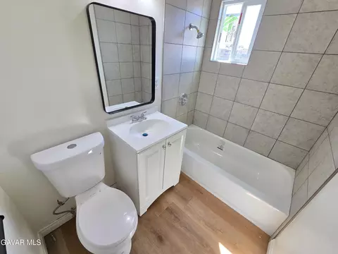 Bath - 16039 L St, Mojave, CA 93501 photo 1 of 7