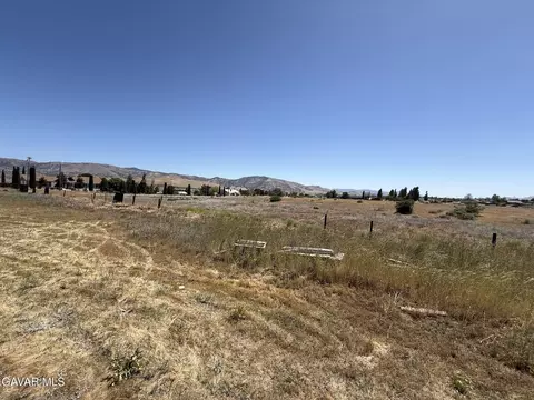 Red Apple Avenue Avenue, Tehachapi, CA 93561 photo 5
