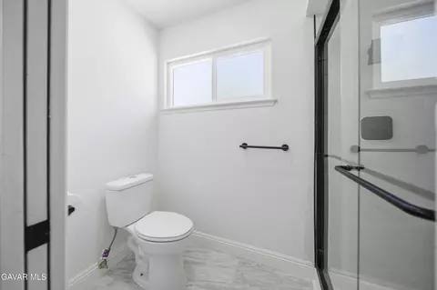 Bath - 2653 End Ct, Lancaster, CA 93536 photo 3 of 3